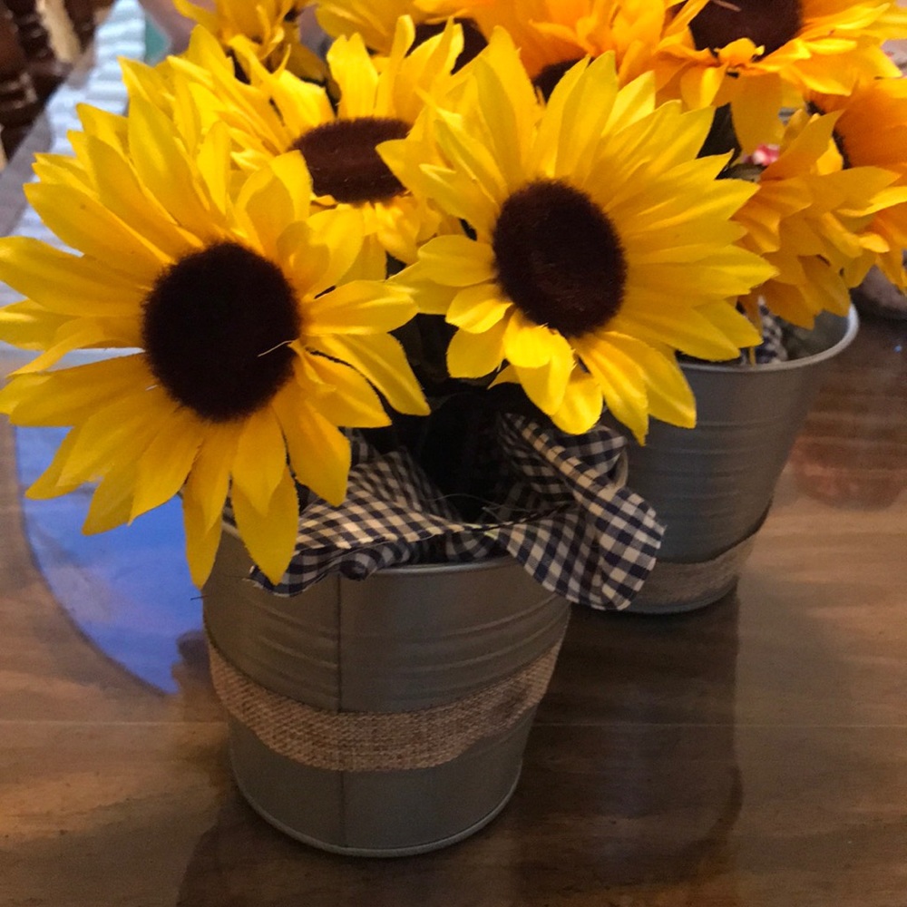 Six Sunflower Decor Pieces 💛 SOLD!!